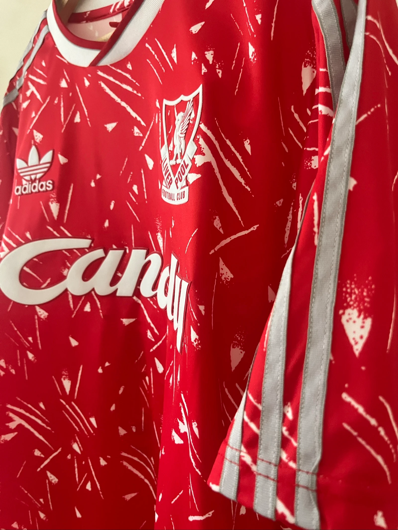 Liverpool Retro T-Shirt – photo 6